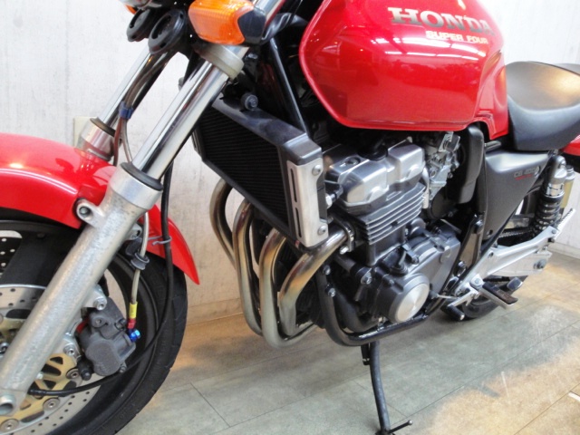 cbr1000rre382a2e383b3e38380e383bce382abe382a6e383ab-011