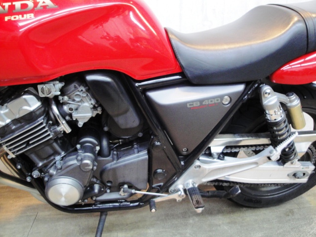 cbr1000rre382a2e383b3e38380e383bce382abe382a6e383ab-012