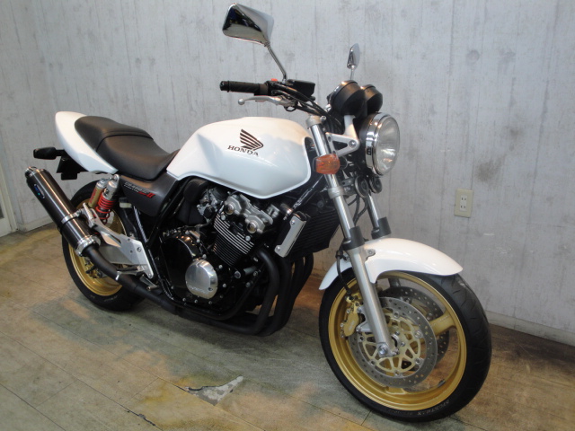 aab-004
