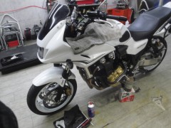 CB1300ST 004
