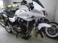 CB1300ST 019